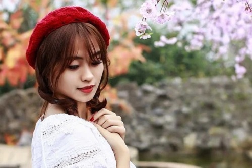 夫妻宫凹陷的女人婚姻不好吗，婚姻状态如何