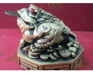 金蟾聚财
