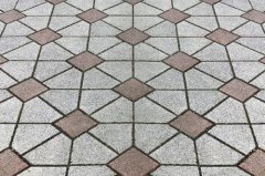 过门石下面压什么最好