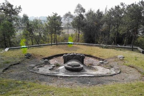 房子建在坟地上半年家里人就病了