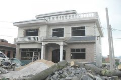 农村什么房子越住越穷