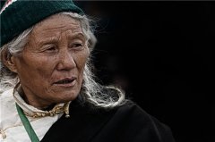 现代孝期一般几天，守孝多长时间比较好