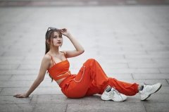 属兔的会在哪一年离婚，属兔一生有几次婚姻