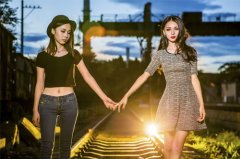2022年蛇女能躲过灾吗，属蛇女2022虎年旺运方法