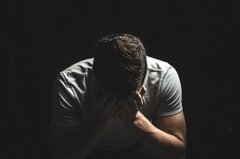  巨蟹座冷暴力怎么办，和巨蟹男冷战必赢方法