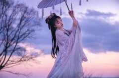 81年鸡戴什么水晶最旺，适合属鸡的水晶